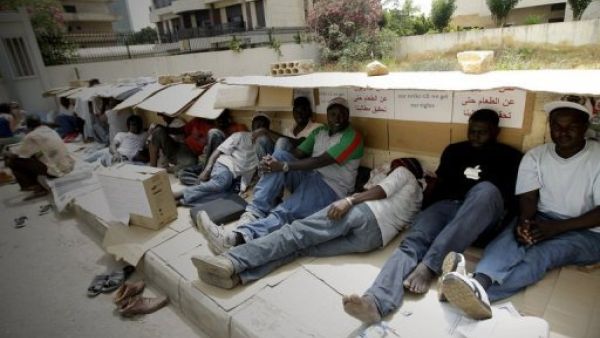 21 سودانيا في لبنان مضربون عن الطعام 