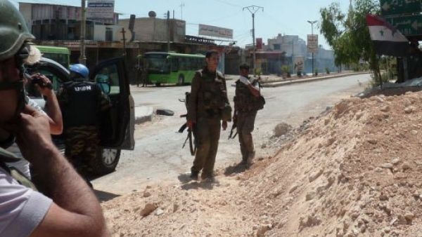 قصف عنيف على بلدة بحماة