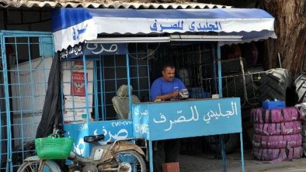 قطر تقرض تونس 500 مليون دولار