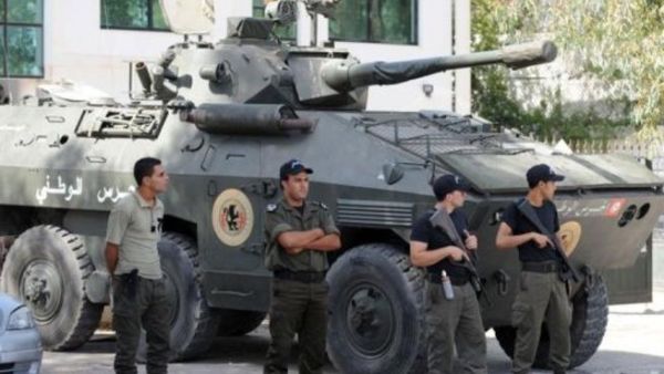 قوات خاصة تونسية تشارك في حماية السفارات
