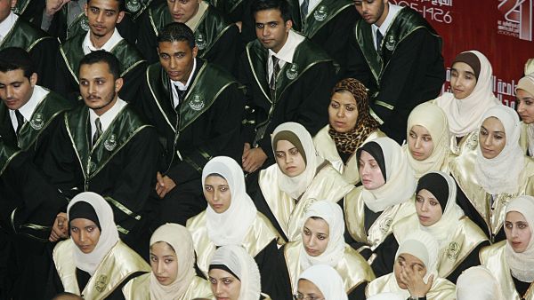 As AUC students turn their nose down at veiled or hijaabi fellow graduates, we wonder why a headdress should get in the
way of a day that celebrates the cap and gown. Since when has religion impeded Muslim female graduands?