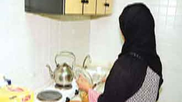 الخادمة رجل 
