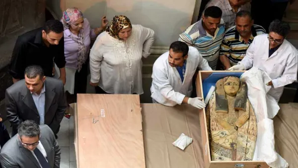 مصر تسترد غطائي تابوتين أثريين من إسرائيل