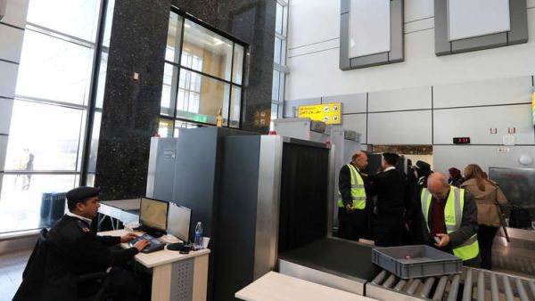 مصر ترحّل 23 سودانيا وإثيوبيا خالفوا قوانين الهجرة
