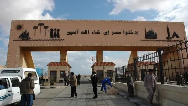 عبور 291 مصريا قادمين من ليبيا منفذ السلوم الحدودي