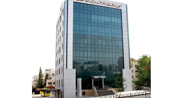 كلية طلال أبوغزاله للابتكار هي كلية جامعية متخصصة بالأعمال وتقنية المعلومات. وتعتبر كلية طلال أبوغزاله الجامعية للإبداع الكلية الوحيدة في العالم التي ترتكز على الإبداع والابتكار.