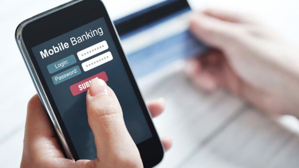The plethora of online banking sites and mobile banks apps have changed how people interact with their money. (Shutterstock)