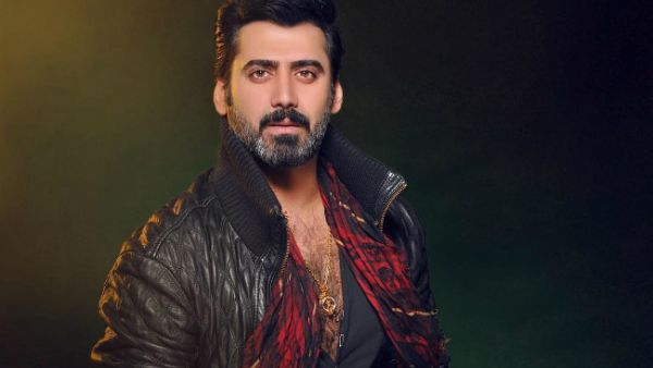 Handsome Kuwaiti Actor Mohammed AL-Alawi was a guest in the talk show "The Plane". (Source: mohammed_alalawii - Instagram)