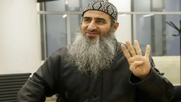 الملا كريكار