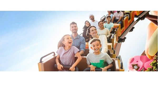 يستطيع العملاء زيارة أي من منتزهات دبي باركس آند ريزورتس الأربعة خلال يومين مقابل 495 درهماً للكبار و435 درهماً للأطفال.