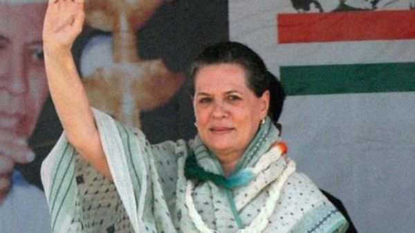 زعيمة حزب المؤتمر الحاكم في الهند سونيا غاندي