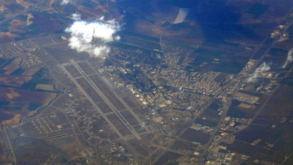 حلف شمال الاطلسي يخطط بتعزيز القاعدة الجوية في ازمير في غرب تركيا