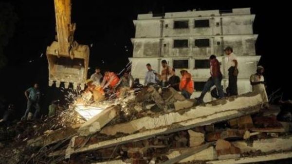 72 شخصا قتلوا كما نقل 36 شخصا الى المستشفيات المحلية