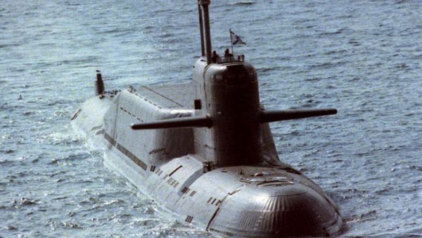 قائد سلاح البحرية الإسرائيلي السابق يرى بأن الغواصات النووية وحدها القادرة على ضرب البرنامج النووي الإيراني