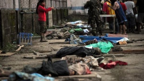 325 شخصا قتلوا جراء الإعصار بوفا