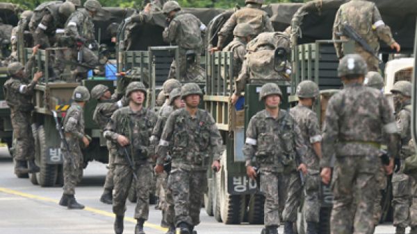  الجندي الهارب فتح النار في وحدته بمنطقة جوسونج، على بعد حوالى 220 كيلومترا شمال شرق سول