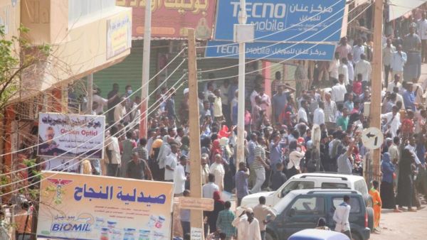 اعتقال عشرات النساء المشاركات بتظاهرة في ام درمان