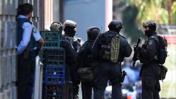 عناصر من الشرطة الاسترالية