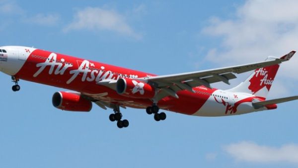 طائرة اندونيسية تصطدم بجبل ومقتل جميع ركابها