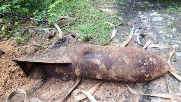 تفكيك قنبلة من زمن الحرب العالمية الثانية في مدينة فرانكفورت الألمانية