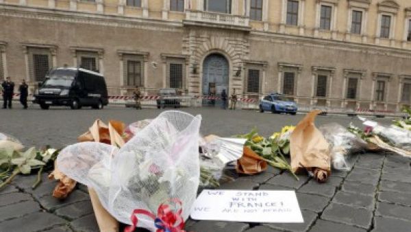 أحد مواقع التفجيرات في باريس