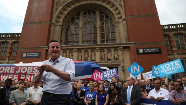 رئيس الوزراء البريطاني ديفيد كاميرون 