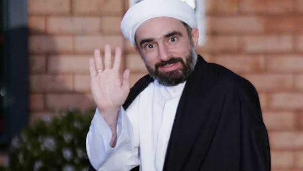 الداعية المسلم البريطاني فاروق سيكاليشفار