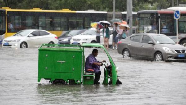72 شخصا قتلوا وفقد 78 آخرون في إقليم خبي بسبب الامطار الغزيرة