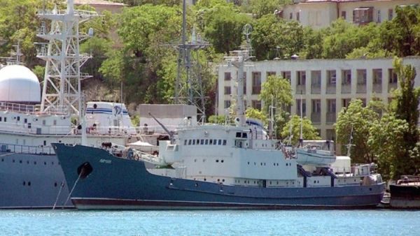 سفينة الاستطلاع الروسية "ليمان"