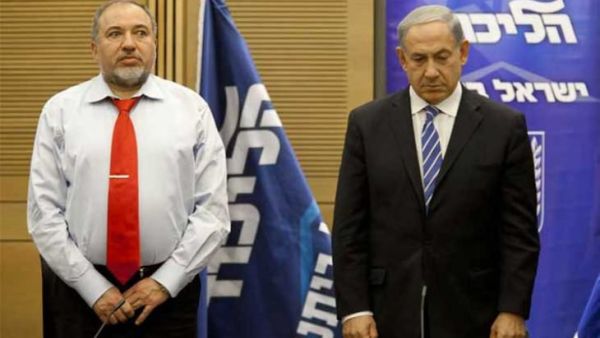 وزير الدفاع الإسرائيلي السابق أفيغدور ليبرمان ورئيس الوزراء بنيامين نتنياهو