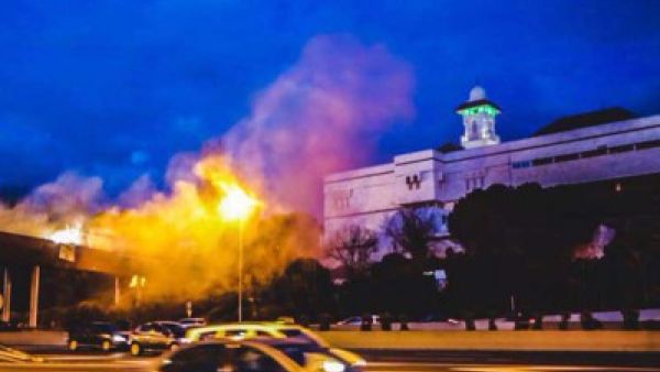 متطرفون يمينيون يهاجمون مسجدا في العاصمة الاسبانية