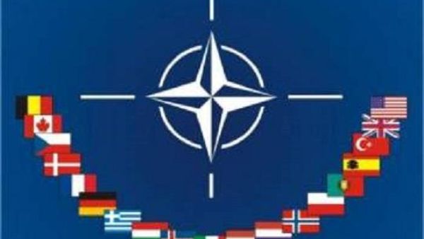 لا توجد محادثات لإعادة النظر في عضوية تركيا في حلف الناتو