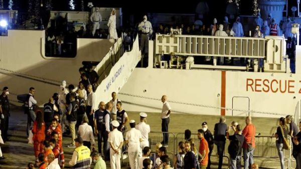 وصول أكثر من 650 ألف شخص لشواطئ إيطاليا منذ 2014