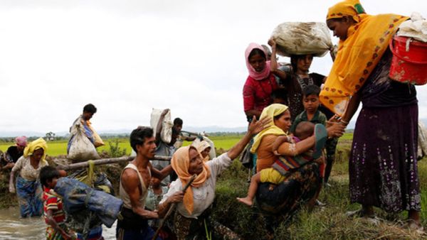 جيش ميانمار يرتكب مع ميليشيات بوذية، جرائم واعتداءات ومجازر وحشية ضد أقلية الروهينغا 