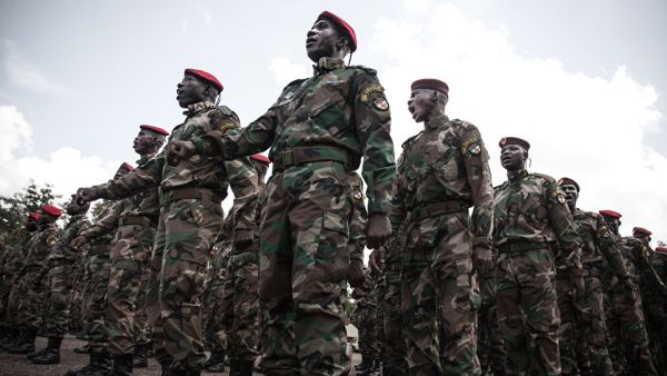 روسيا وجمهورية أفريقيا الوسطى وقعتا اتفاقية تعاون عسكري في أغسطس/أب الماضي