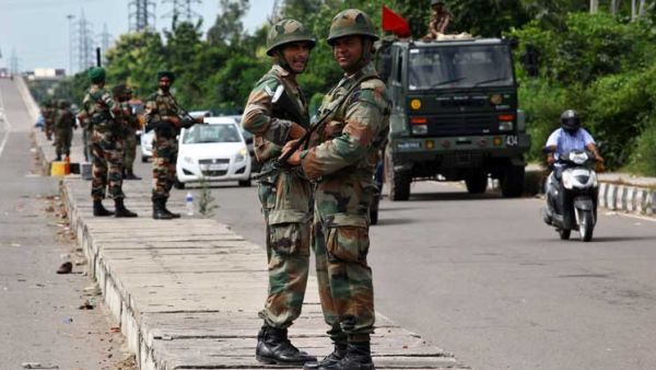 جنود من الجيش الهندي