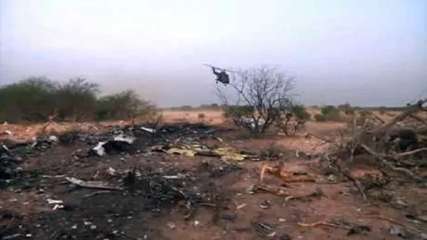  حريق كبير اندلع في الطائرة بعد الحادث