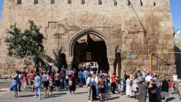  مقتل شخص وجرح 11 آخرين بالقرب من موقع سياحي في جمهورية داغستان الروسية