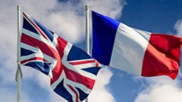 توقيع اتفاقية لتعزيز التعاون الامني بين فرنسا وبريطانيا