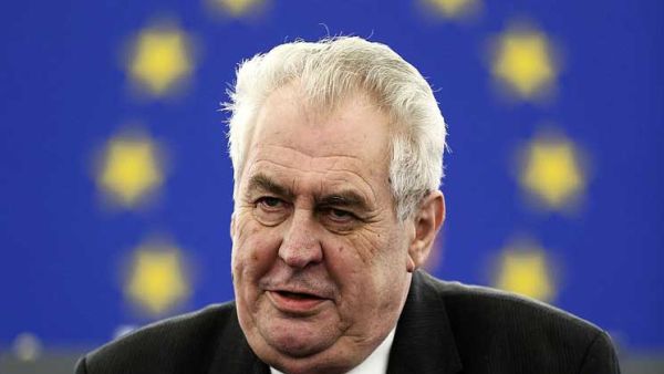 الرئيس التشيكي ميلوس زيمان