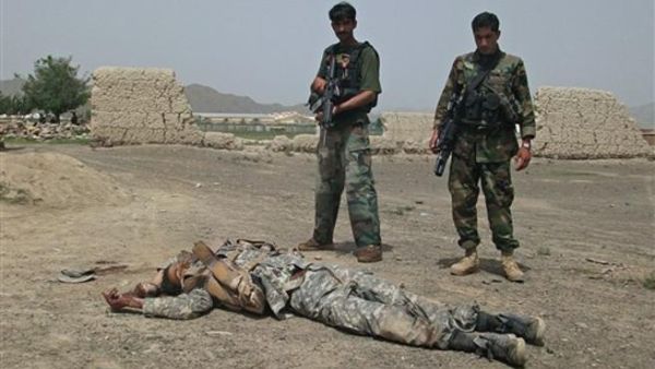 قتلوا في افغانستان منذ مطلع العام 323 قتيلا