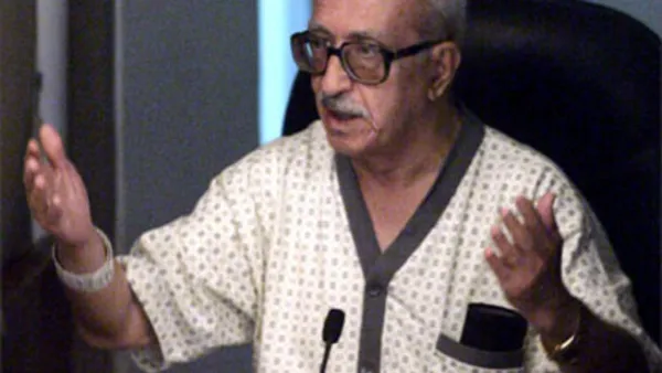 الحکم بالاعدام هو الأول الذي يصدر ضد عزيز 