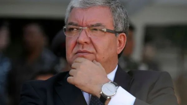 وزير الداخلية والبلديات اللبناني نهاد المشنوق