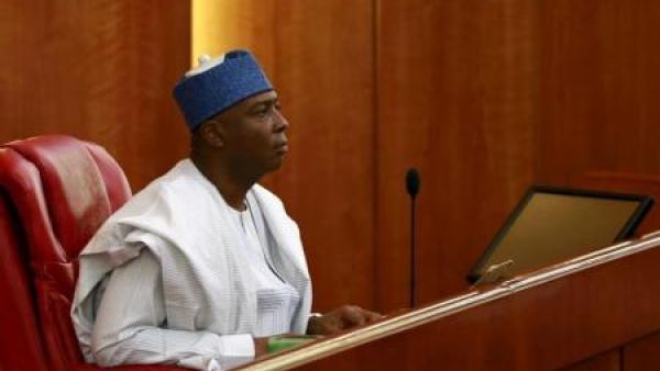 رئيس مجلس الشيوخ بوكولا ساراكي
