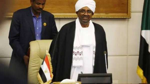 مدير المخابرات السوداني: قرارات البشير جاءت لحفظ الأمن
