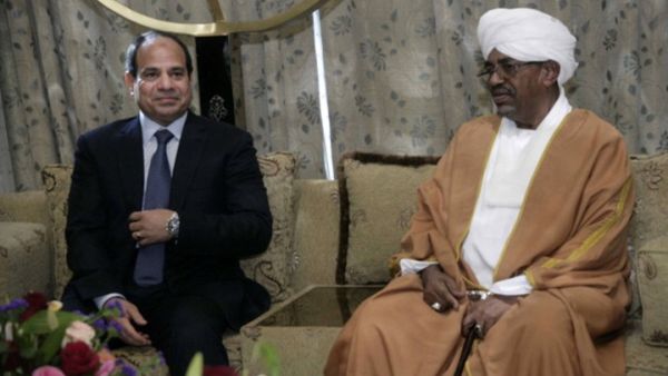 وزير الخارجية السوداني إبراهيم غندور زار القاهرة السبت والتقى نظيره المصري 