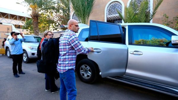 يجري رئيس الوفد المراقب جولة للقاء أطراف الهدنة 