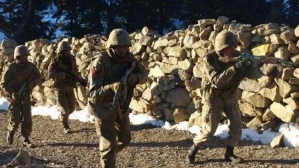 جنود من الجيش الباكستاني