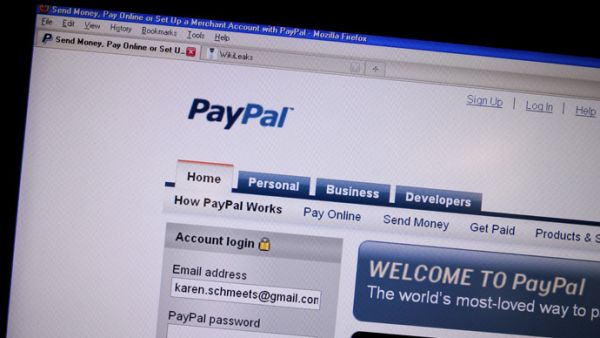 #PayPal4Palestine campaign is calling for a rethink (AFP / Karen Bleier) #PayPal4Palestine campaign is calling for a rethink (AFP / Karen Bleier)