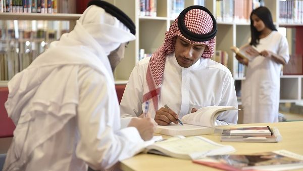 خلال الحدث